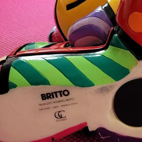 SOLD - XL 10"H Piggy Bank ROMERO BRITTO 'Hope Bear' Retired and Rare - Picture 13 of 16